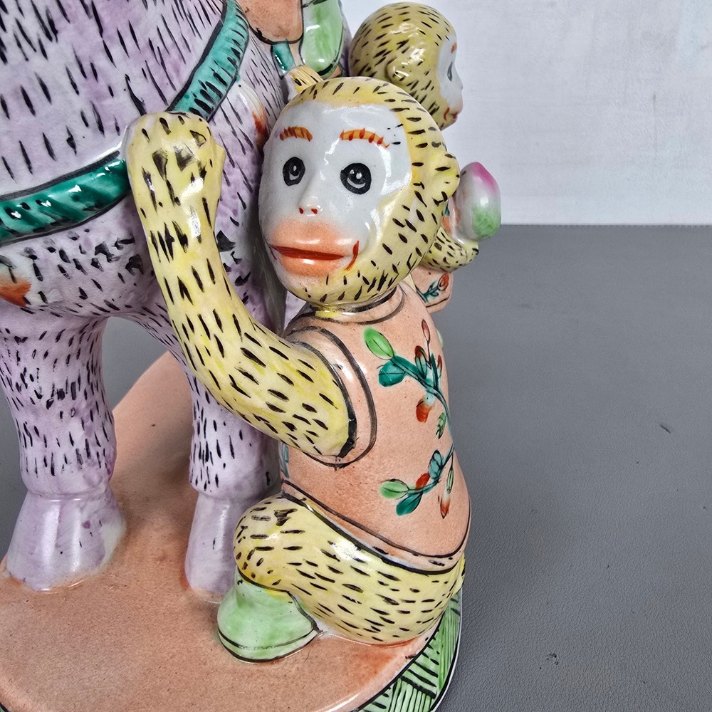 Chinese Famille Rose Porcelain Monkey Riding Horse Figurine Ma Shang Feng Hou - Picture 6 of 14
